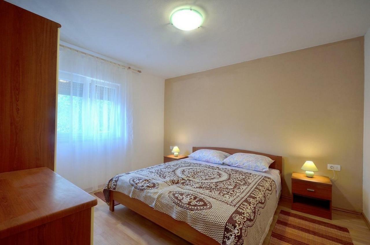Apartment Nada With Private Pool Buzet Bagian luar foto